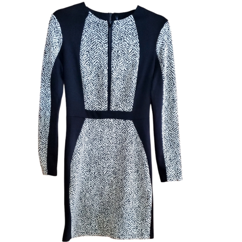 W.G.B. by Walter Baker Bk/Wh Knit Color Block Animal Print Mini Dress Small